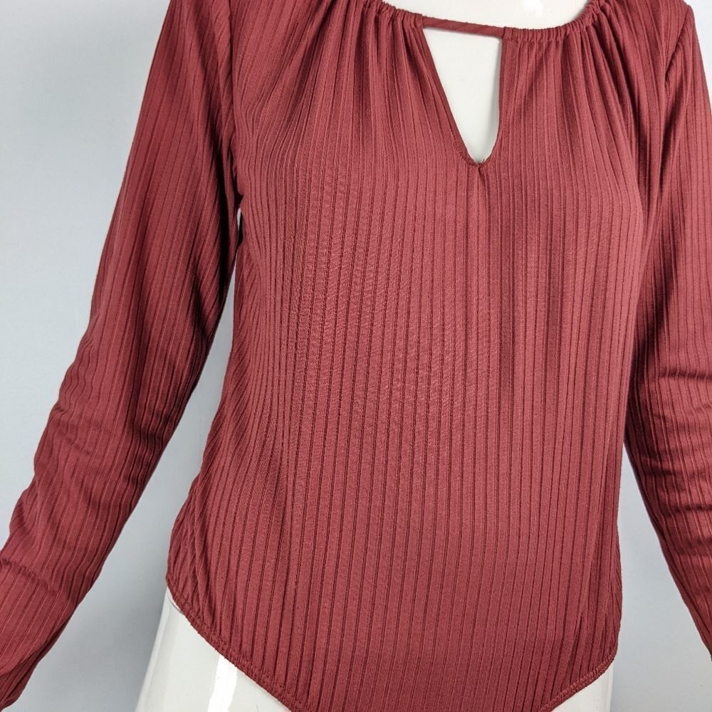 NWT Ribbed Hi-Cut Body Suit - Picture 6 of 7